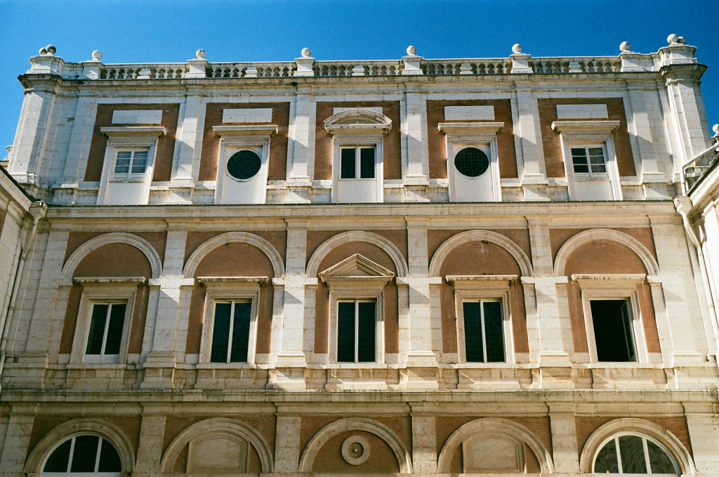 Façade