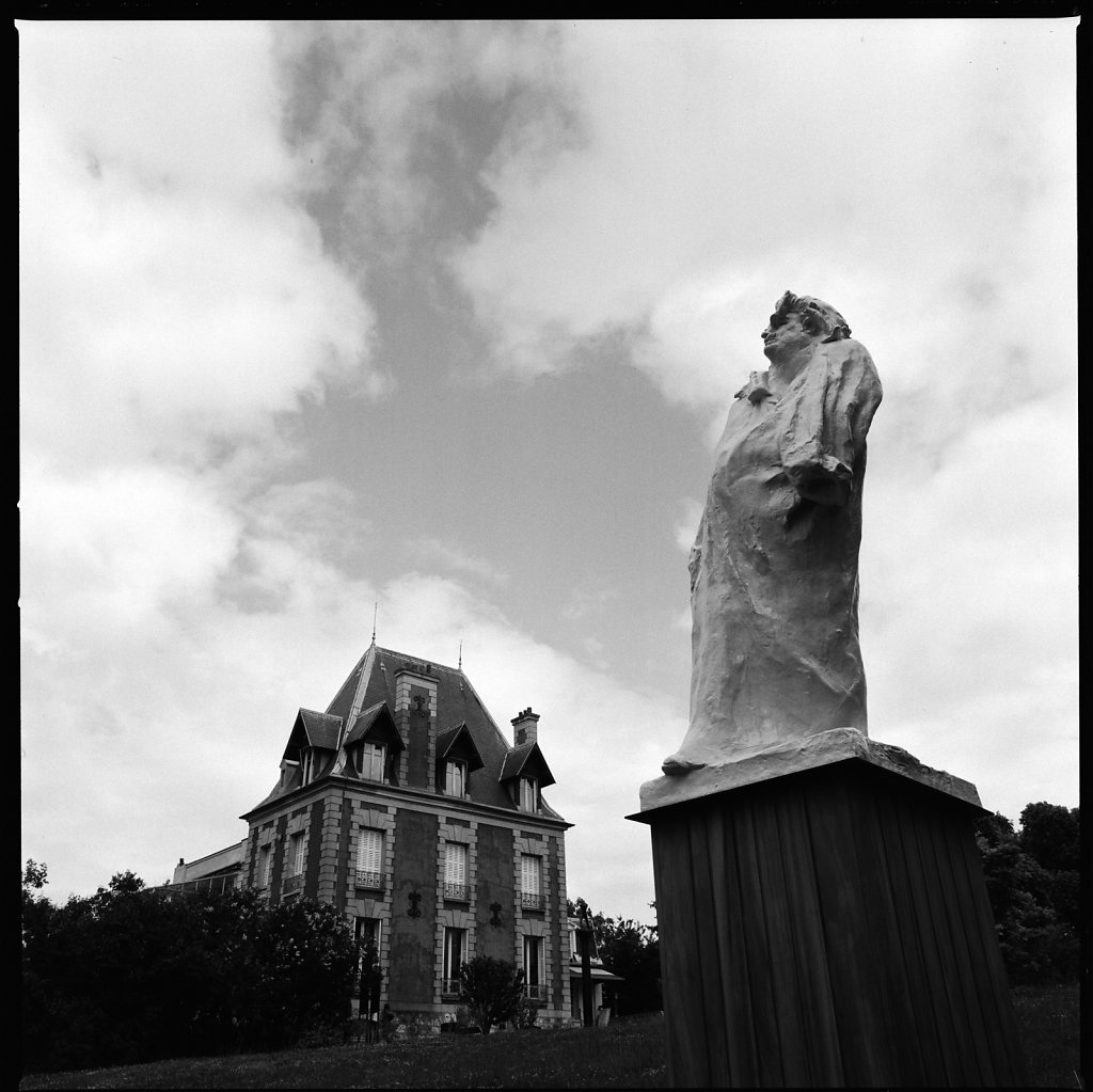 Monument à Balzac